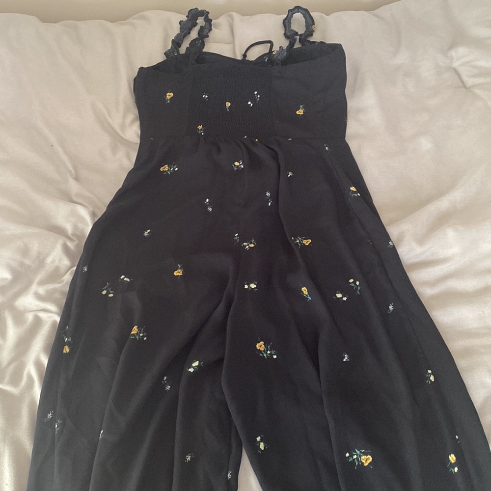 Wild Fable Navy Blue Floral Jumpsuit - Picture 3 of 4